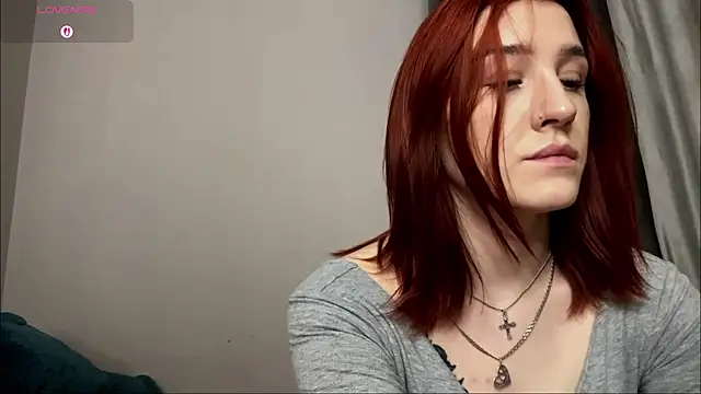 EwaDerobertis' Live Chat Room