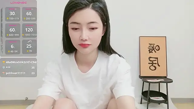 woxiangjinjin030 Adlı Modelin Canlı Sohbet Odası
