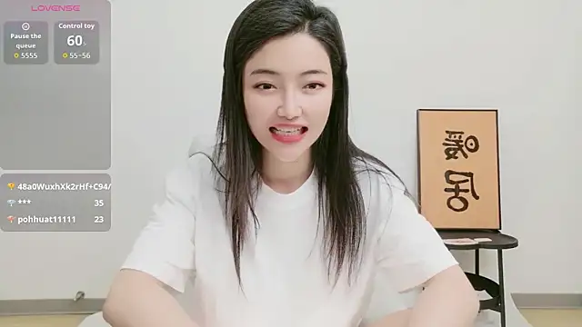 woxiangjinjin030 Adlı Modelin Canlı Sohbet Odası