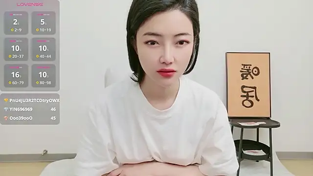 woxiangjinjin030のライブチャットルーム