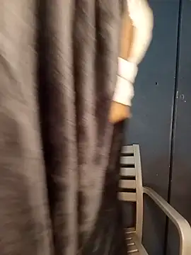 PetiteBarbie_05: δωμάτιο απευθείας συνομιλίας