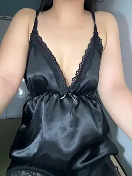 SINAW011 Live chatroom