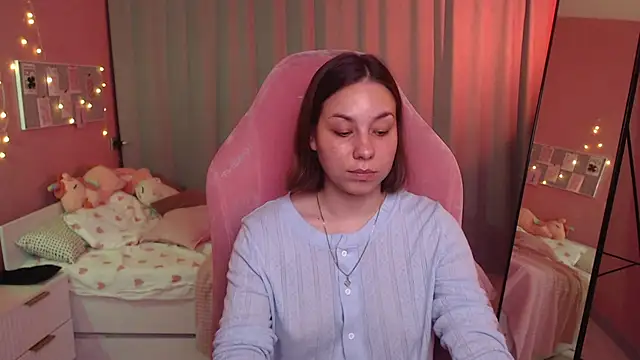 Gia_Skova Live Chatraum