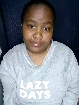 Phòng Chat Trực Tiếp ChubbyMidgetxxx19