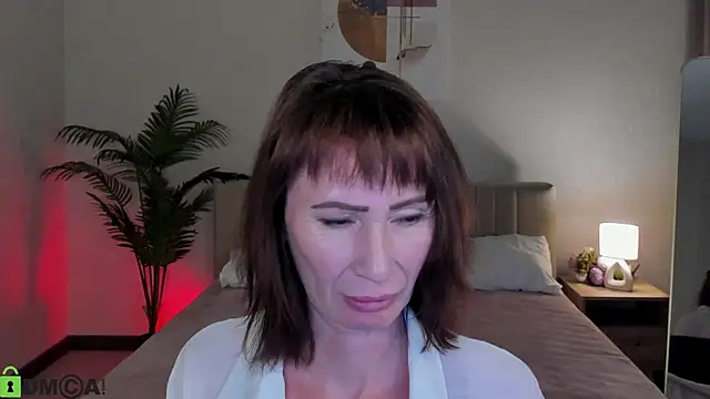חדר צ'אט בשידור חי של gracekellyyy