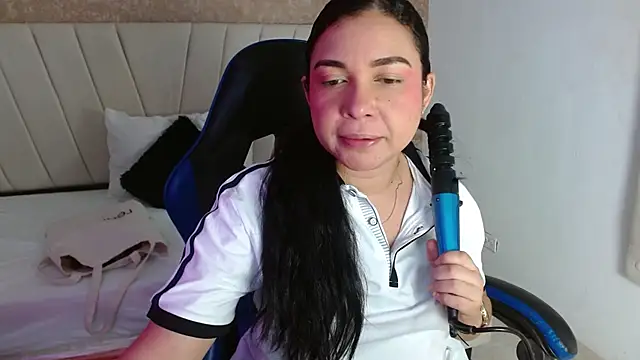 AliceSmity__ Live Chatrum