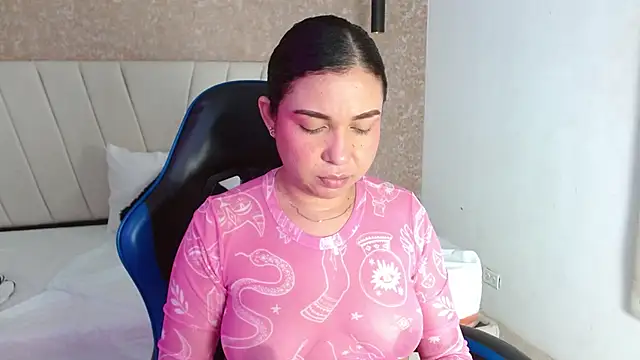 Chat ao vivo de AliceSmity__