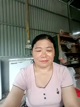 -Lytina- Live Chatraum