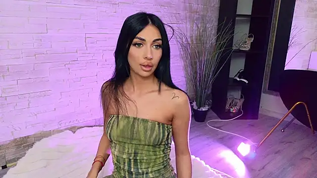 VanessaVosss Adlı Modelin Canlı Sohbet Odası
