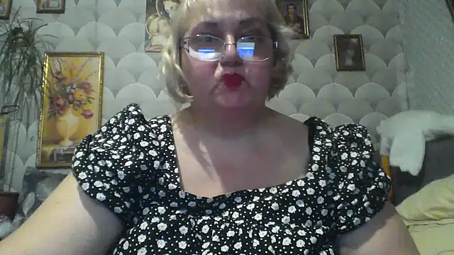 MarinaFarina53 Live Chatraum