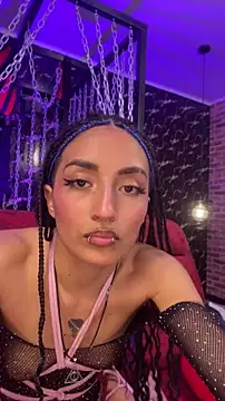 LunaiXMoon_ Live Chatraum