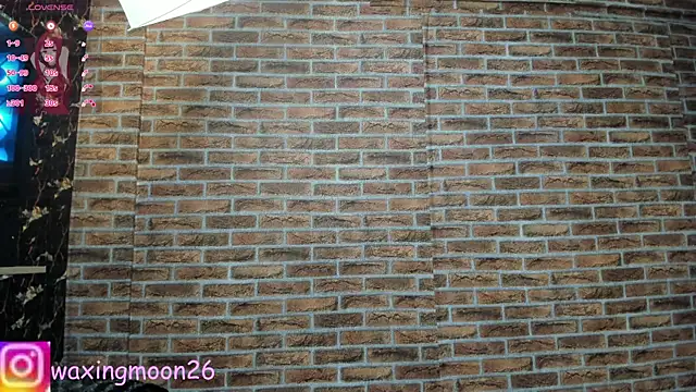 LunaiXMoon_'s Live Chat Room