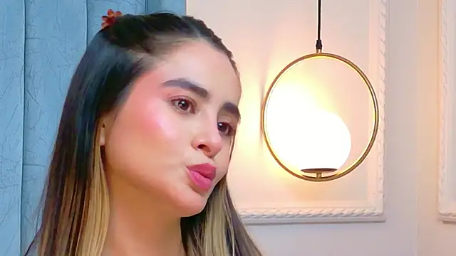Serena-Virelli Live Chatrum
