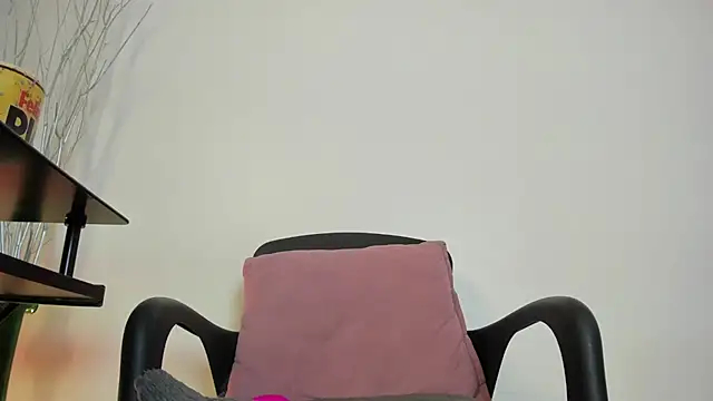 Živá chatovací místnost Lizeth_White_
