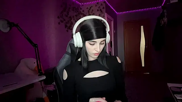 NightFoxxx live-chat rom