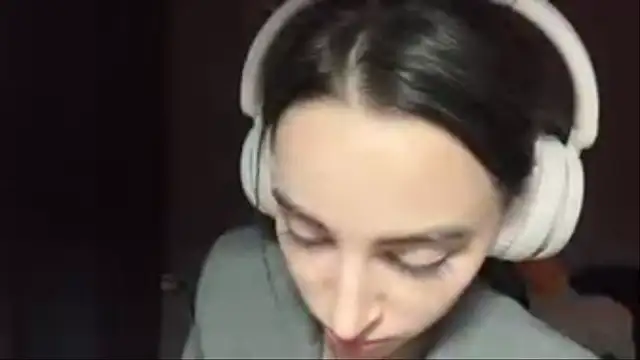 Živá chatovací místnost NightFoxxx