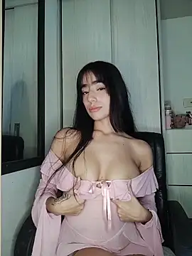 ห้องแชทสดของ Alejandraa02
