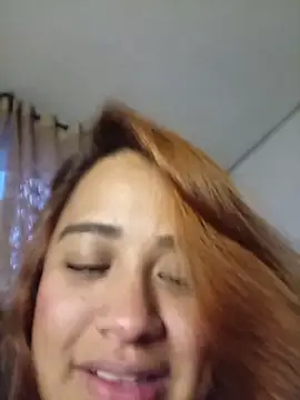 Sala de chat ao vivo de AriaGomez_