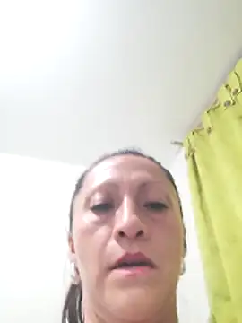 Vely_ Cameră chat live
