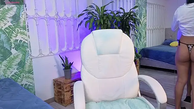 baby_julieta00 чат на живо