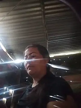 Sala de chat ao vivo de kailiani12