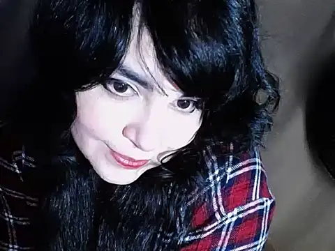 DarkRoseUwUn Live chat-huone
