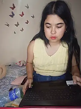 Sala de chat ao vivo de MiiaHott_W