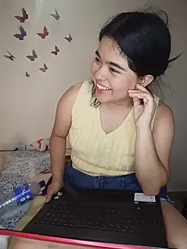MiiaHott_W Cameră chat live