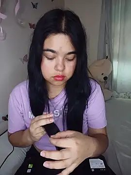 MiiaHott_W Live Chatraum