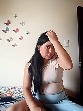 חדר צ'אט בשידור חי של MiiaHott_W