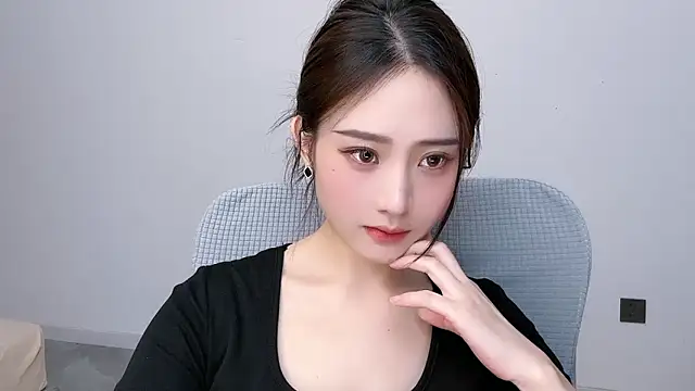 _222Mia – live chatrum
