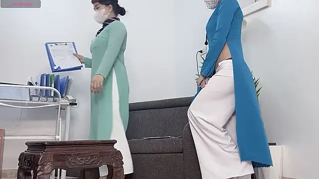 Mono-StewardessMysa Videochat live
