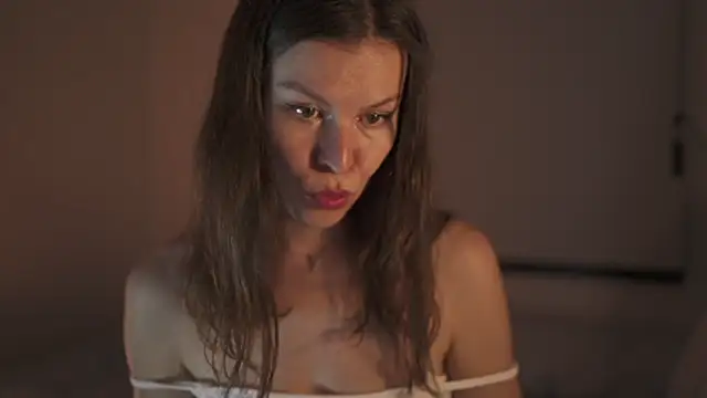 חדר צ'אט בשידור חי של VelvetTheory