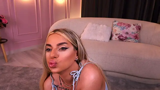 PearlPlenty Cameră chat live
