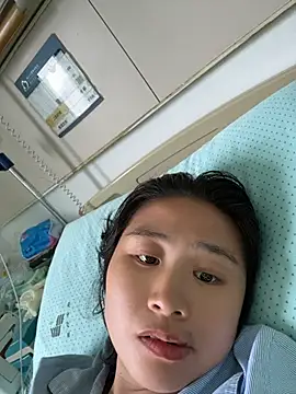 ห้องแชทสดของ Iridessa-