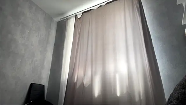 AiEsquer Adlı Modelin Canlı Sohbet Odası