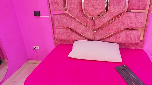 alisa_ousen Adlı Modelin Canlı Sohbet Odası