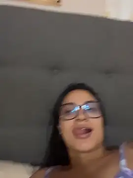Pokój czatu na żywo – pamela_morena