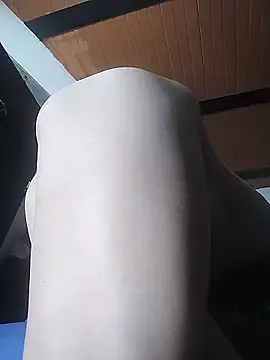 Chat soba uživo modela flacabell