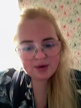 Jenifer_mis Adlı Modelin Canlı Sohbet Odası