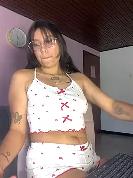 Gaby_Pinkk – live chatrum