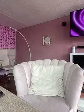 غرفة دردشة Gaby_Pinkk المباشرة