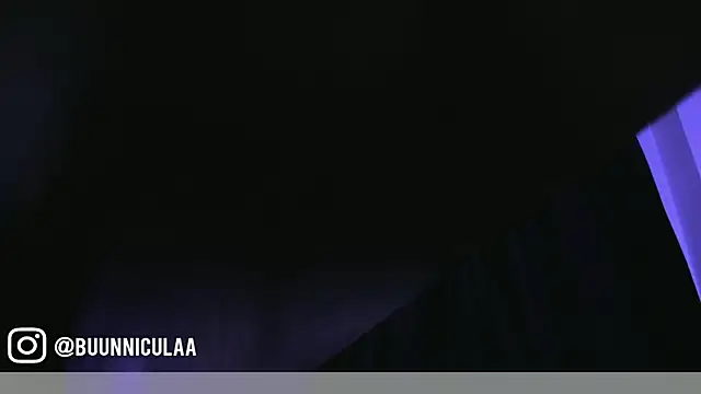 LarissaHell Cameră chat live
