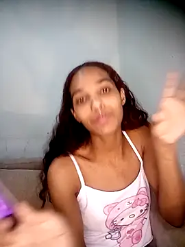morenaindia26's Live Chat Room