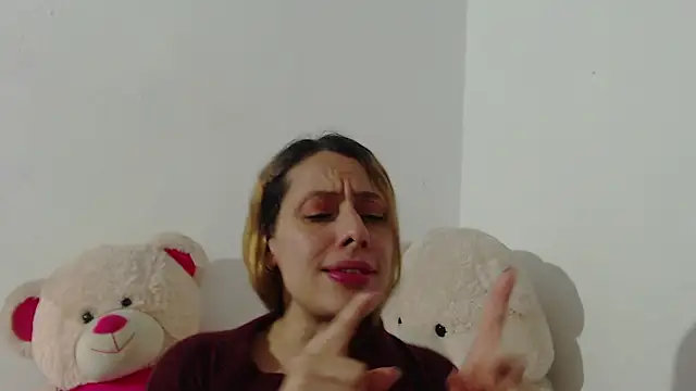 Natalia_Dahlia Adlı Modelin Canlı Sohbet Odası