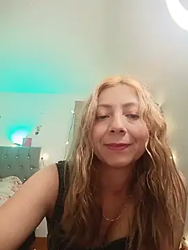 makarenasexyy – live chatrum