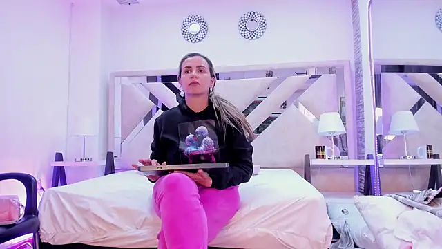 Sala de chat en directo de Samanta_Vanegas