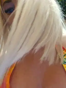 MILFBARBYn Live-seksikameraesitys