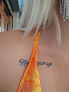 MILFBARBY – live chatrum