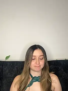 Sarisloves Cameră chat live